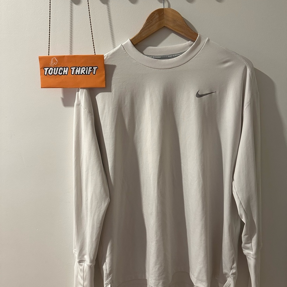 Nike Women’s White Long Sleeve Running Tee